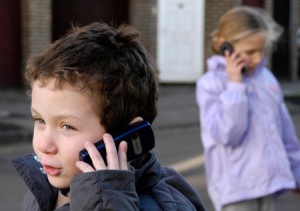 Spåra barnens mobiltelefon
